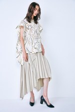 アキラナカ 2019年春夏コレクション - フェミニティを受容して自然体で生きる｜写真24