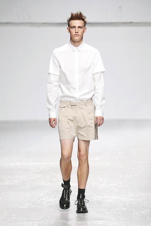 クリスヴァンアッシュ(KRISVANASSCHE) 2013年春夏メンズコレクション  - 写真1