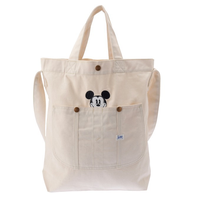 ディズニーストアとLeeの共同企画商品、ミッキーマウスを描いたパーカー＆グーフィー刺繍のトートバッグ｜写真20