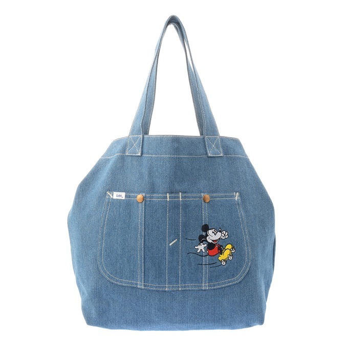 ディズニーストアとLeeの共同企画商品、ミッキーマウスを描いたパーカー＆グーフィー刺繍のトートバッグ｜写真9