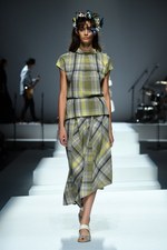 ミドラ 2019年春夏コレクション - “忘れな草”香る日常／非日常のドレス｜写真31