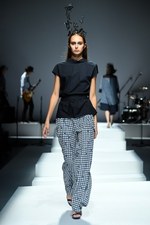 ミドラ 2019年春夏コレクション - “忘れな草”香る日常／非日常のドレス｜写真50