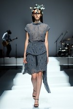 ミドラ 2019年春夏コレクション - “忘れな草”香る日常／非日常のドレス｜写真52