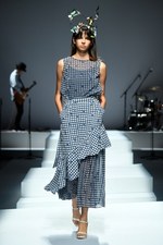 ミドラ 2019年春夏コレクション - “忘れな草”香る日常／非日常のドレス｜写真53