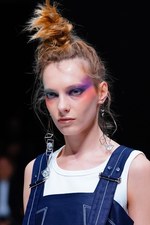 ヒロコ コシノ2019年春夏コレクション - "違和感"がもたらす新しい風｜写真4