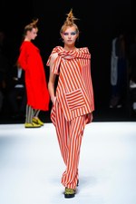 ヒロコ コシノ2019年春夏コレクション - "違和感"がもたらす新しい風｜写真19