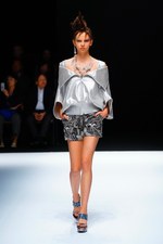 ヒロコ コシノ2019年春夏コレクション - "違和感"がもたらす新しい風｜写真41