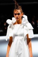 ヒロコ コシノ2019年春夏コレクション - "違和感"がもたらす新しい風｜写真72