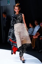 ヒロコ コシノ2019年春夏コレクション - "違和感"がもたらす新しい風｜写真91