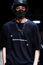 ナード ユニット 2019年春夏コレクション - メディアに支配される不健全社会への反発｜写真23