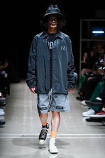 ナード ユニット 2019年春夏コレクション - メディアに支配される不健全社会への反発｜写真44