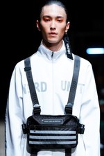 ナード ユニット 2019年春夏コレクション - メディアに支配される不健全社会への反発｜写真53