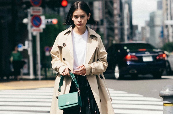 ベイプのレディースライン「ベイピー」が「ベイピー バイ ア ベイシング エイプ」に新生、原宿に旗艦店も