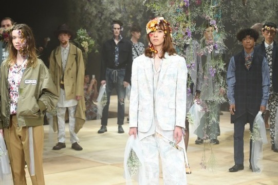 メアグラーティア 2019年春夏 ウィメンズ&メンズ コレクション