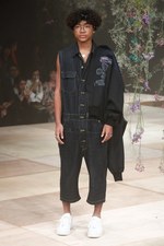 メアグラーティア 2019年春夏コレクション - 不完全な花の美しさに魅了されて｜写真2