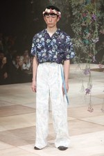 メアグラーティア 2019年春夏コレクション - 不完全な花の美しさに魅了されて｜写真4