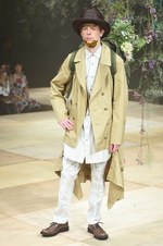 メアグラーティア 2019年春夏コレクション - 不完全な花の美しさに魅了されて｜写真24