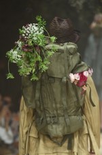 メアグラーティア 2019年春夏コレクション - 不完全な花の美しさに魅了されて｜写真25