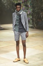 メアグラーティア 2019年春夏コレクション - 不完全な花の美しさに魅了されて｜写真27