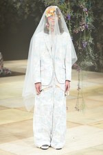 メアグラーティア 2019年春夏コレクション - 不完全な花の美しさに魅了されて｜写真30