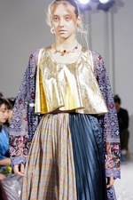 ミューラル 2019年春夏コレクション - クリムト《接吻》の艶やかさとレースの絵画的表現｜写真47