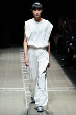 アール エー ビー ディー 2019年春夏コレクション、強烈なフラッシュとノイズの中で目覚めた服｜写真9