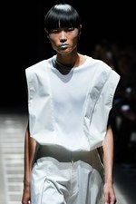 アール エー ビー ディー 2019年春夏コレクション、強烈なフラッシュとノイズの中で目覚めた服｜写真10