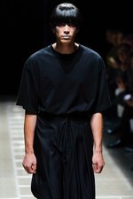 アール エー ビー ディー 2019年春夏コレクション、強烈なフラッシュとノイズの中で目覚めた服｜写真26