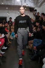 アヴァロン 2019年春夏コレクション - 岐路に立たされた機能性｜写真12