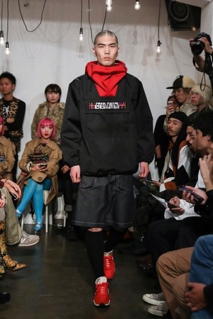 アヴァロン 2019年春夏コレクション - 岐路に立たされた機能性｜写真5