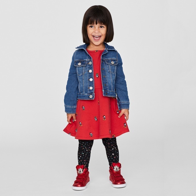 GAP、ミッキーマウスとコラボしたキッズ＆ベビーアイテム - デニム ...