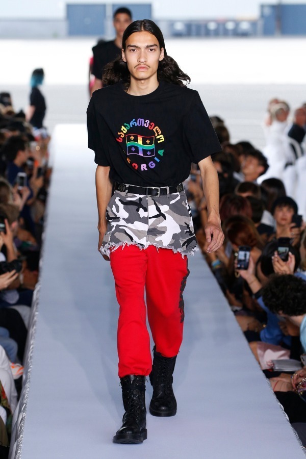 ヴェトモン(VETEMENTS) 2019年春夏メンズコレクション  - 写真10