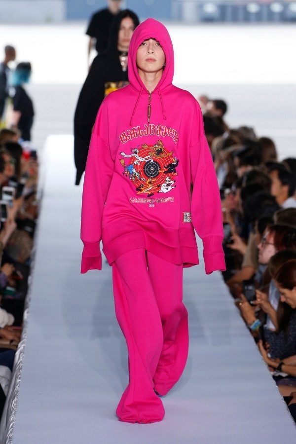 ヴェトモン(VETEMENTS) 2019年春夏ウィメンズコレクション  - 写真4