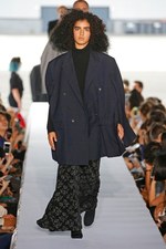 ヴェトモン 2019年春夏ウィメンズコレクション - パワーショルダーで生まれ変わるフォーマルウェア｜写真32