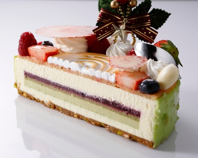 写真4 7 大阪マリオット都ホテルのクリスマスケーキ 幻の洋梨 やピスタチオを使用した華やかなスイーツ ファッションプレス