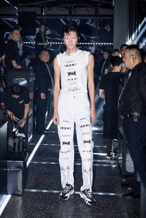 イクミ 2019年春夏<span>コレクション</span> - 写真28