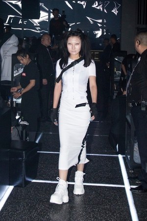 イクミ(IKUMI) 2019年春夏ウィメンズ&メンズコレクション  - 写真6