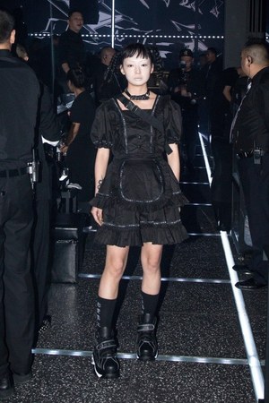 イクミ(IKUMI) 2019年春夏ウィメンズ&メンズコレクション  - 写真7