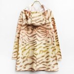 エミリーテンプルキュート“ネコの毛並み”を再現したワンピース、ネコ耳付フードも｜写真17