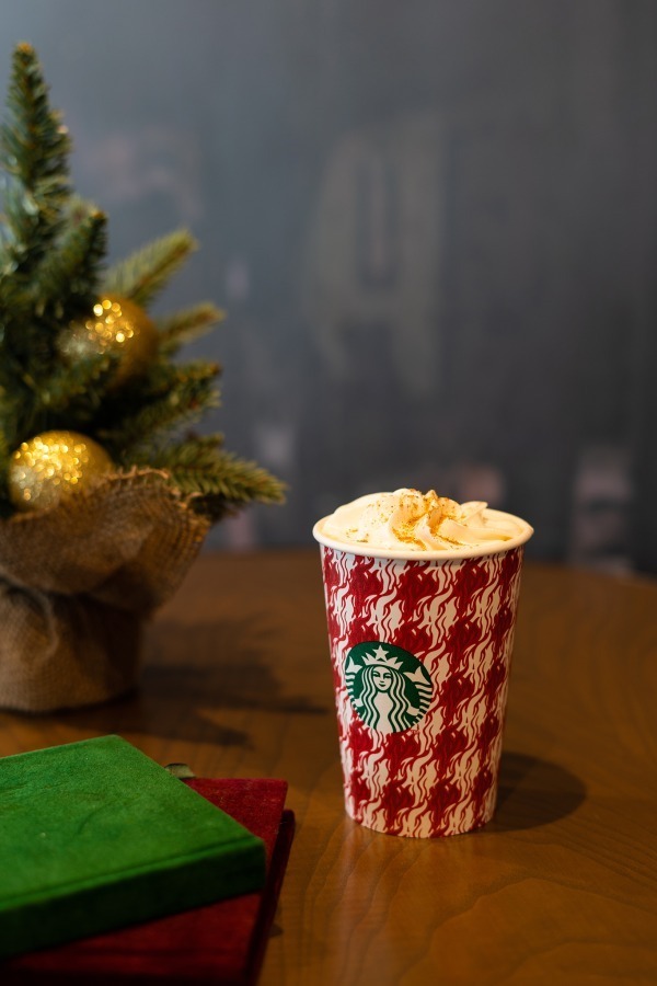 スターバックス(Starbucks Coffee) クリスマス ストロベリー ケーキ フラペチーノ｜写真2