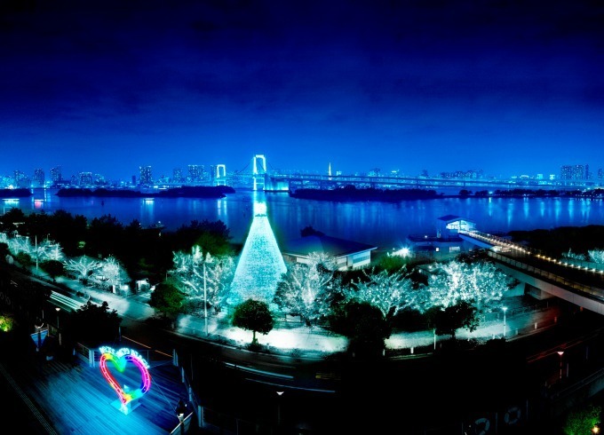 お台場イルミネーションが冬バージョンに「デックス東京ビーチ」のクリスマス - シナモロールとコラボも｜写真1