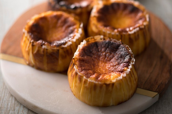 行列｜【東京 最新グルメ】ランチ＆食べ歩きにおすすめ、日本初レストランやカフェ特集