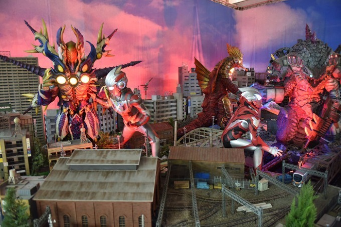 「ウルトラマンフェスティバル」が大阪・ひらかたパークに、西日本初バトルジオラマやライブステージなど｜写真4