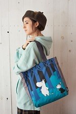 ムーミンとレスポートサックがコラボ、歴代コミック＆初代絵本の表紙などがバッグ＆ポーチに｜写真10