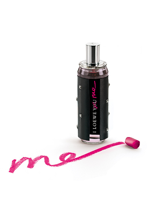 ロエベのエレガントで強気な女性をイメージした限定フレグランス