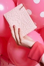 カレンウォーカー、ミッキー＆ミニーのTシャツやアイウェアなど限定ディズニーコレクション｜写真9