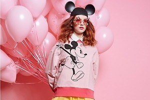 カレンウォーカー、ミッキー＆ミニーのTシャツやアイウェアなど限定ディズニーコレクション