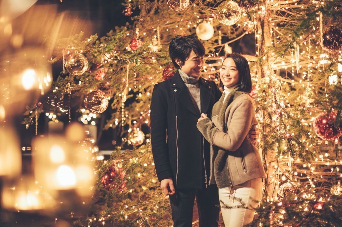 軽井沢高原教会「星降る森のクリスマス 2019」森の中のキャンドルナイト 巨大クリスマスツリーも｜写真6