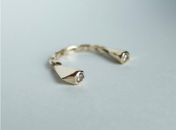 スワロフスキー「プレザンテ・パ・バトゥ」