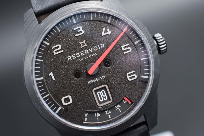 仏高級時計・レゼルボワール、日本初上陸 - 自動車などの燃料計やメーターから着想を得た腕時計｜写真18
